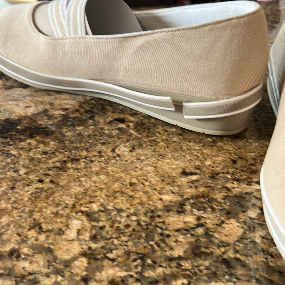 Tan Slip On Shoes - Picture 8 of 9